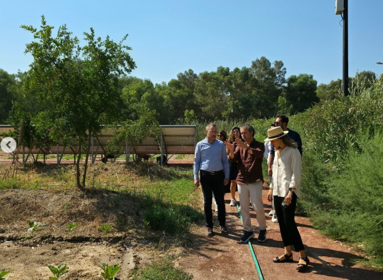 ─░zmir K├Ârfezi'nde Denizel Ekosistemlerin Geli┼ştirilmesi Kapsam─▒nda Biyom├╝cadele Yoluyla Kirlili─şin Azalt─▒lmas─▒